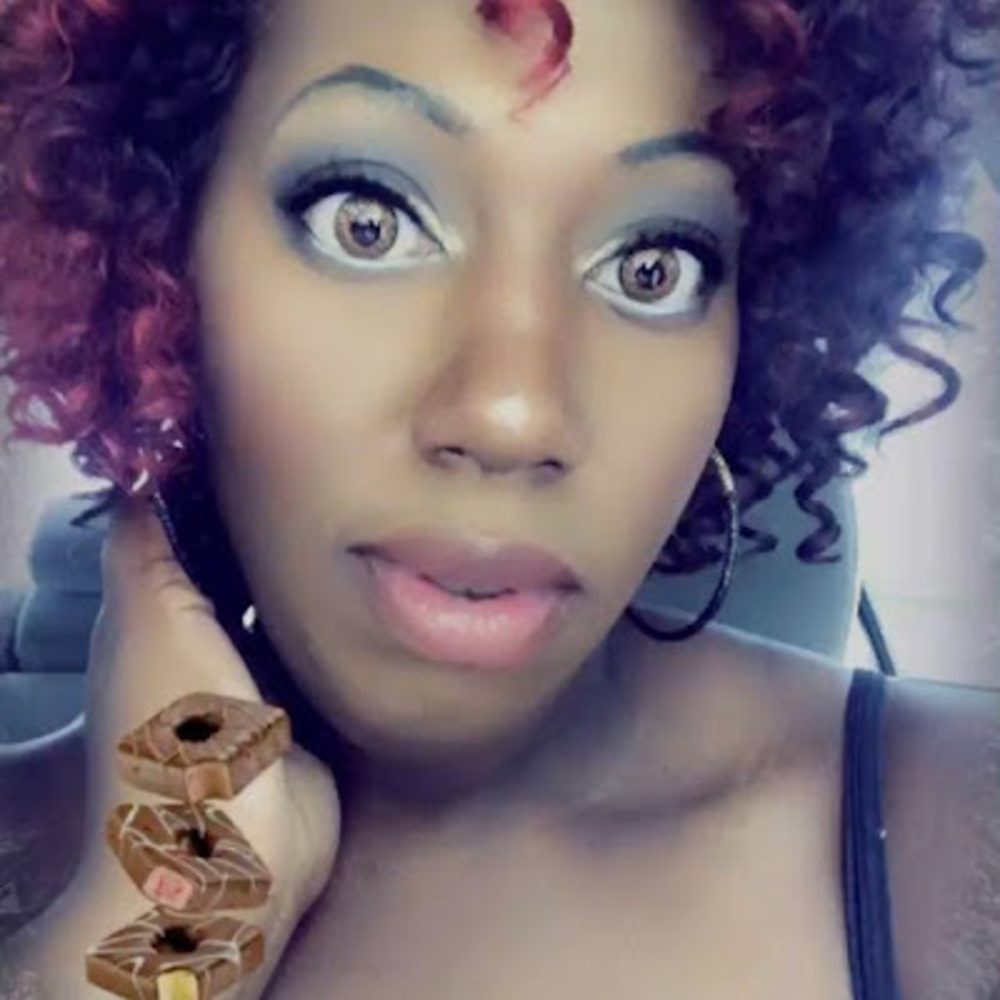 Meet your Posher, Lasharon